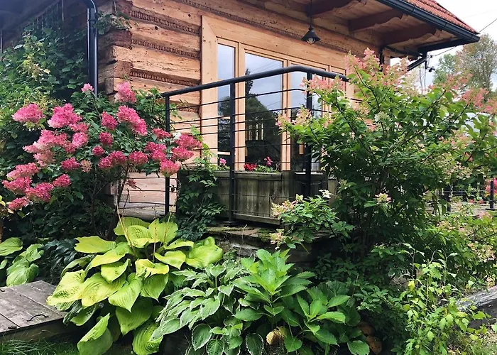 Goralskie W Lostowce בית נופש *